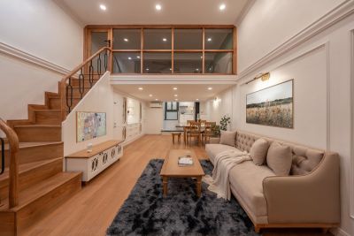 Căn hộ trăm năm tuổi hóa không gian mang cảm hứng châu Âu - Nhà Đẹp Sài Gòn