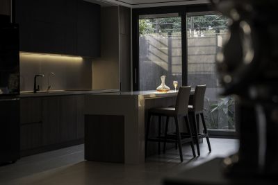 Nhà ống 150 m² trong ngõ tràn đầy ánh sáng tự nhiên - Nhà Đẹp Sài Gòn