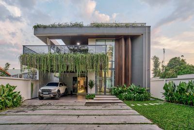 Biệt thự đưa thiên nhiên vào trung tâm ngôi nhà - Nhà Đẹp Sài Gòn