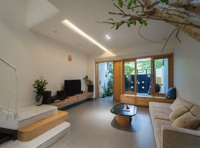 Nhà phố 90 m2 với mảng cây xanh khắp nơi - Nhà Đẹp Sài Gòn