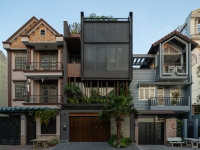 Nhà phố có mặt tiền mở linh hoạt, cản nắng hướng Tây - Nhà Đẹp Sài Gòn