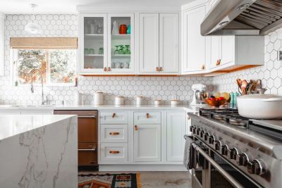 Cách chọn mẫu gạch ốp nhà bếp đẹp, dễ vệ sinh - Nhà Đẹp Sài Gòn