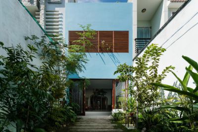 Cải tạo nâng tầng nhà cấp 4 thành nhà 3 tầng thoáng sáng, ngập tràn sắc xanh
